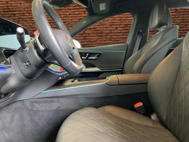 Mercedes-Benz E 220 d T 9G-Tronic
