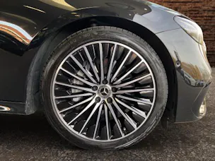Mercedes-Benz E 220 d T 9G-Tronic