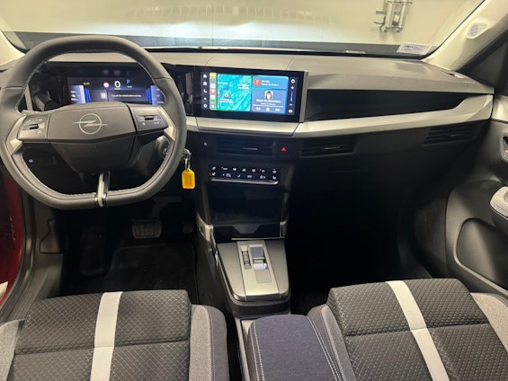 Vehicle image 7 Vehicle image 7