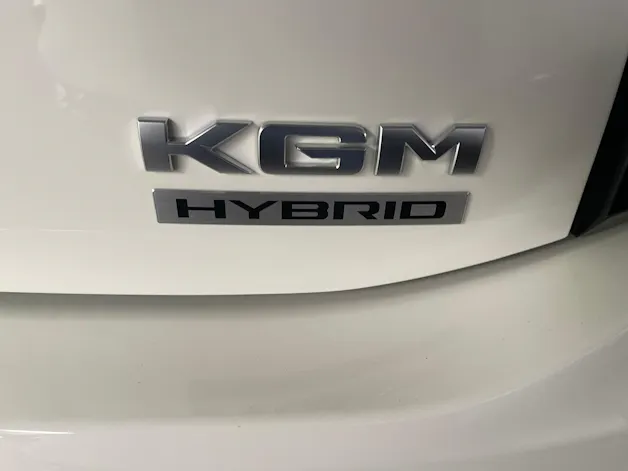 KGM -SsangYong Torres 1.5 TGDI Hybrid Platinum AT