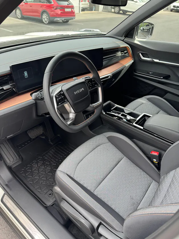KGM -SsangYong Torres 1.5 TGDI Hybrid Platinum AT