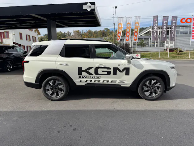 KGM -SsangYong Torres 1.5 TGDI Hybrid Platinum AT
