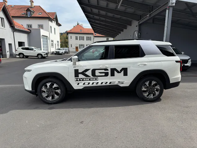KGM -SsangYong Torres 1.5 TGDI Hybrid Platinum AT