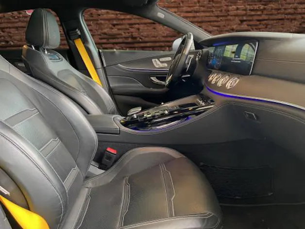 Mercedes-Benz AMG GT 4 63 S 4Matic+