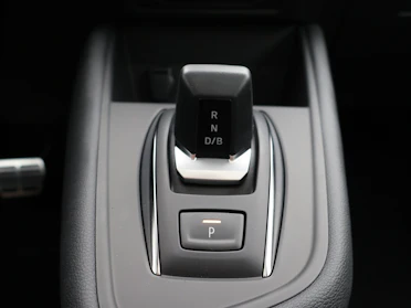 MITSUBISHI GRANDIS 14