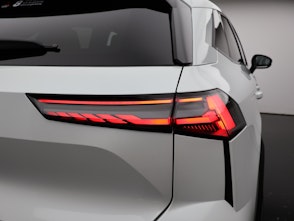 Vehicle image MITSUBISHI Grandis 1.8 HEV Instyle