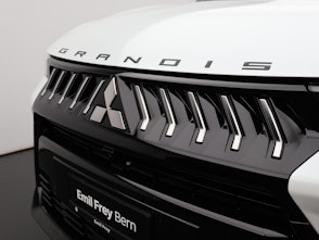 Vehicle image MITSUBISHI Grandis 1.8 HEV Instyle