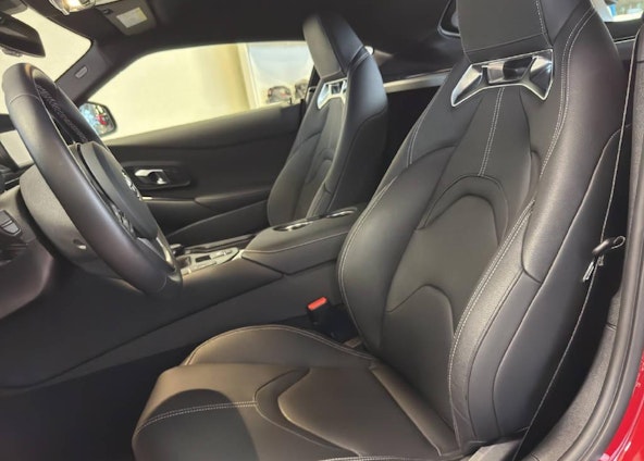 Vehicle image 8 Vehicle image 8