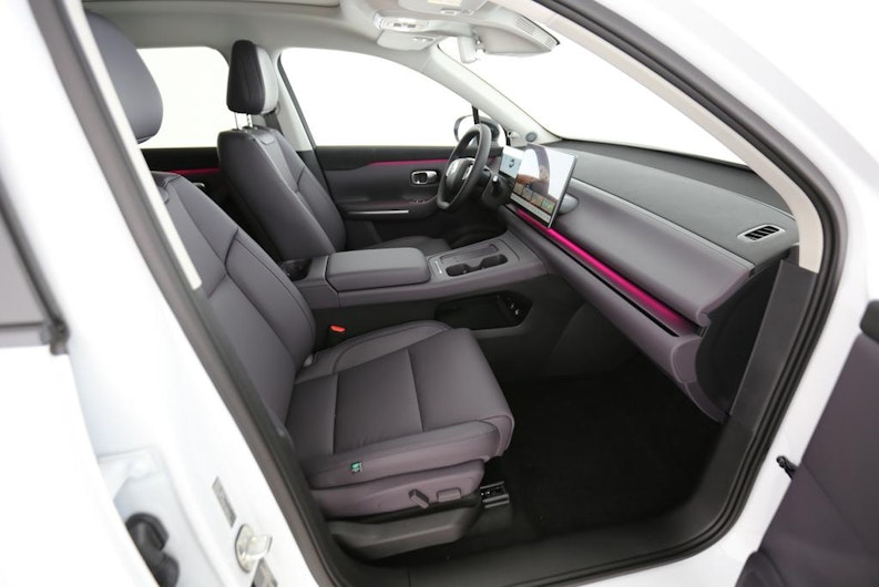 Vehicle image LEAPMOTOR C10