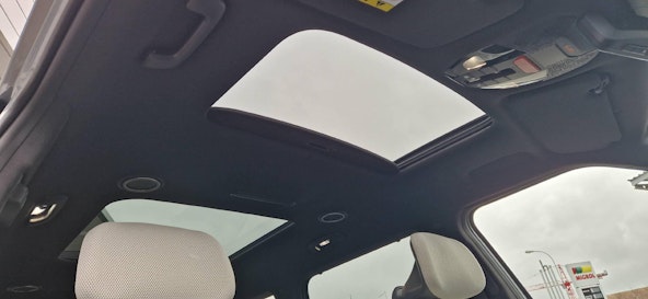 Vehicle image 13 Vehicle image 13