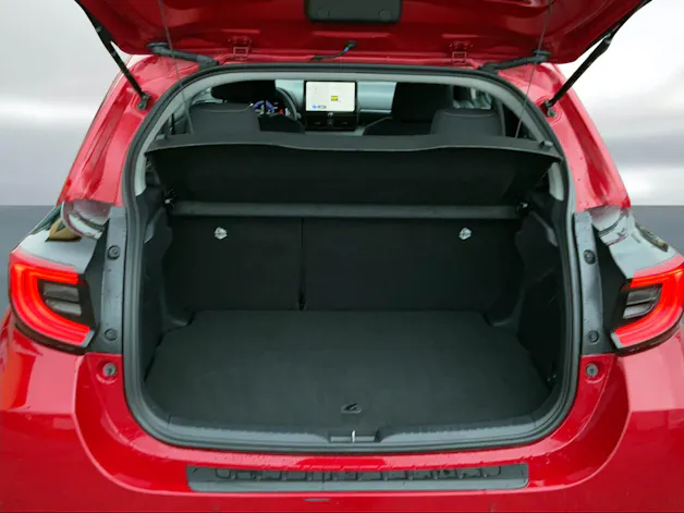 Toyota Yaris 1.5 VVT-i HSD Trend