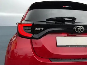Toyota Yaris 1.5 VVT-i HSD Trend