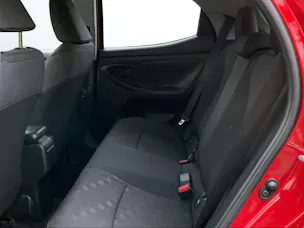 Toyota Yaris 1.5 VVT-i HSD Trend