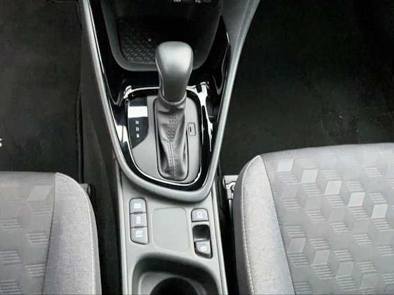 Vehicle image 12 Vehicle image 12