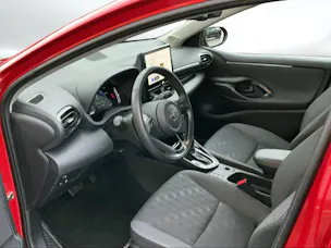 Toyota Yaris 1.5 VVT-i HSD Trend