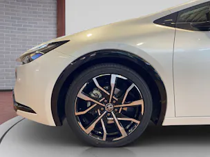 Toyota Prius 2.0 Plug-In-Hybrid Style inkl. Winterräder und Gratisservice 4 Jahre / 60000 Km ab 1. IV