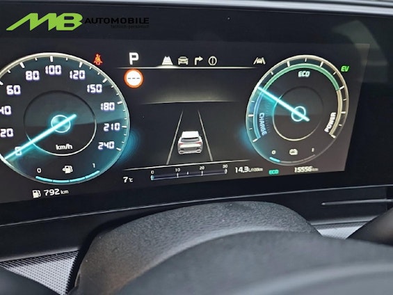 Vehicle image 10 Vehicle image 10