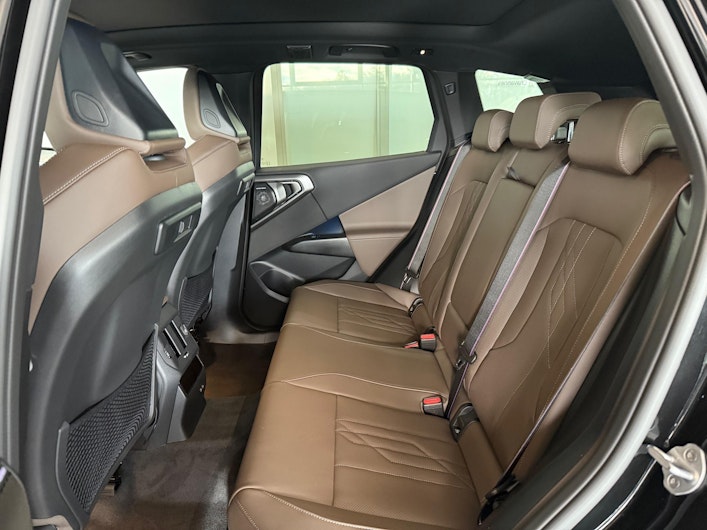 Vehicle image BMW X3