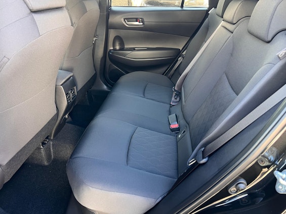 Vehicle image 10 Vehicle image 10