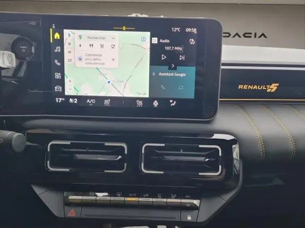 Renault R5 E-Tech Comfort Range iconic five