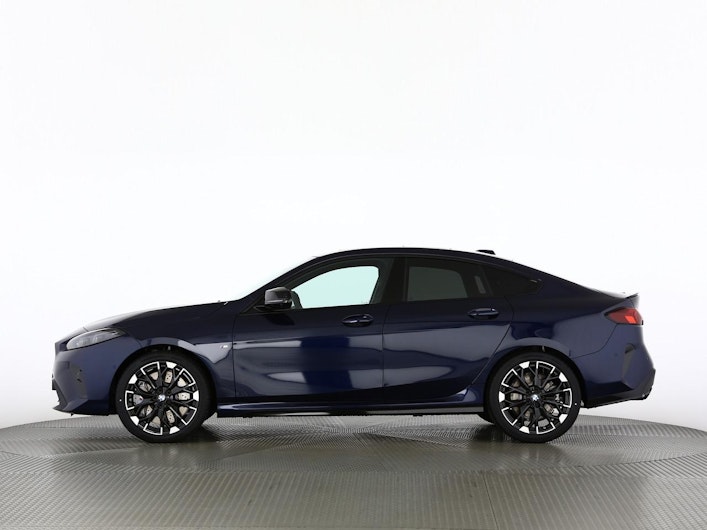 Vehicle image BMW 2 SERIES