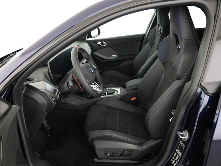 Vehicle image BMW 2 SERIES