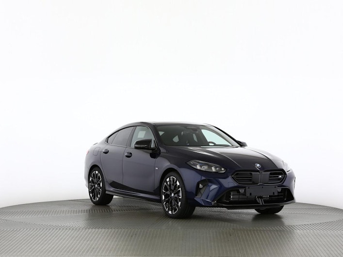 Vehicle image BMW 2 SERIES