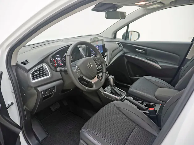 Suzuki S-Cross 1.4 T Compact Top Hybrid 4x4