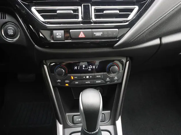 Suzuki S-Cross 1.4 T Compact Top Hybrid 4x4
