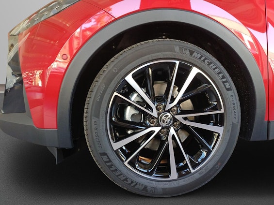 Vehicle image 4 Vehicle image 4