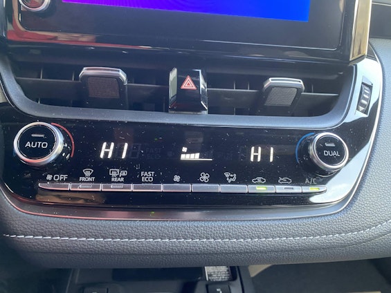 Vehicle image 9 Vehicle image 9