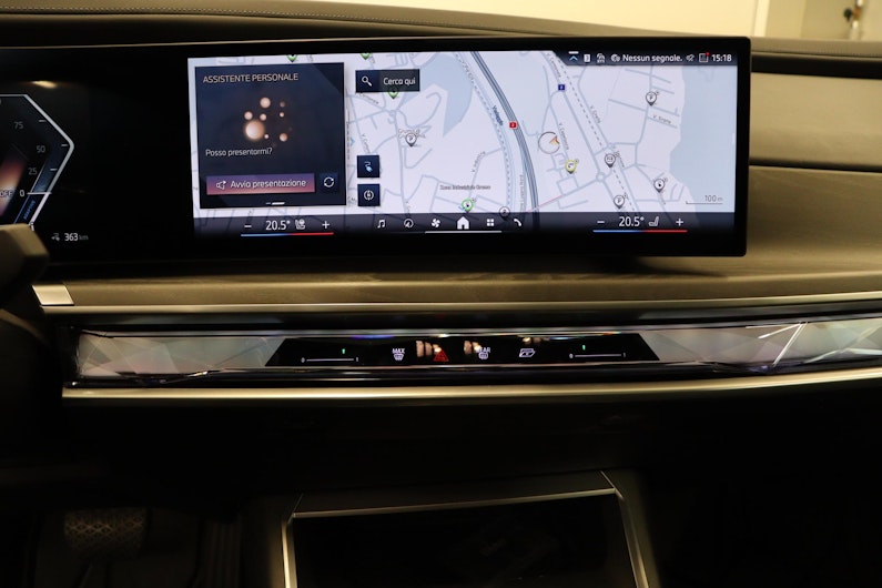 Vehicle image BMW i7