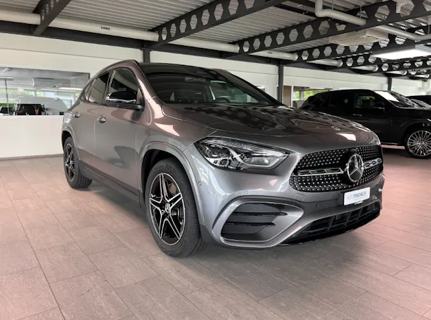 Mercedes-Benz GLA 250 Swiss Star AMG Line 4matic