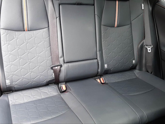 Vehicle image 15 Vehicle image 15