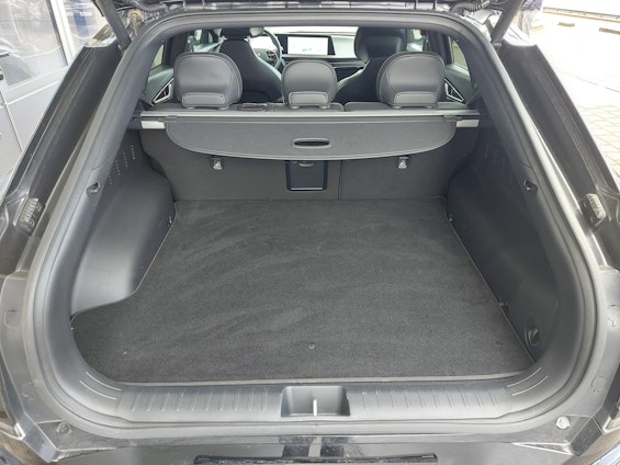 Vehicle image 19 Vehicle image 19