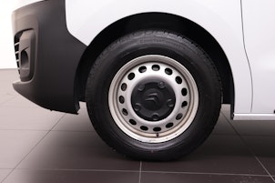 Vehicle image CITROEN Jumpy Kaw. XL 2.0 BlueHDi 140 S/S