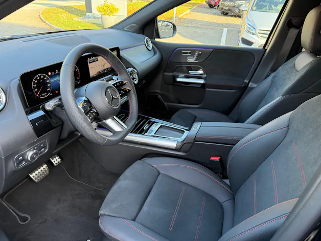 Mercedes-Benz B 200 AMG Line