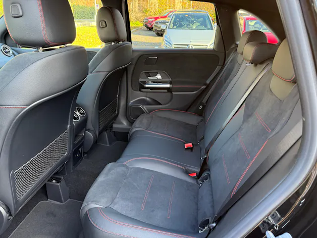 Mercedes-Benz B 200 AMG Line