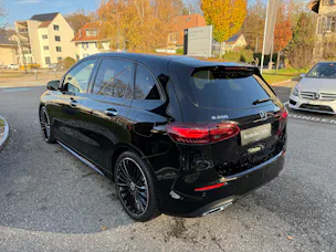 Mercedes-Benz B 200 AMG Line