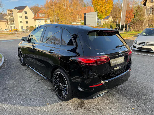 Mercedes-Benz B 200 AMG Line