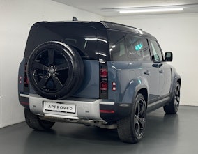 Vehicle image LAND ROVER Defender 110 2.0 P400e SE