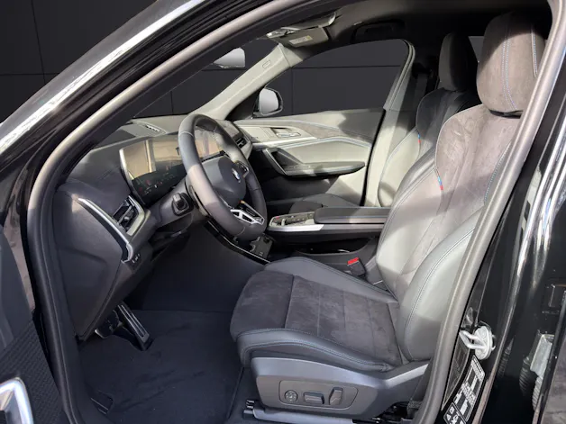 BMW X2 20d xDrive paddles