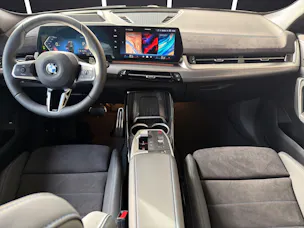 BMW X2 20d xDrive paddles