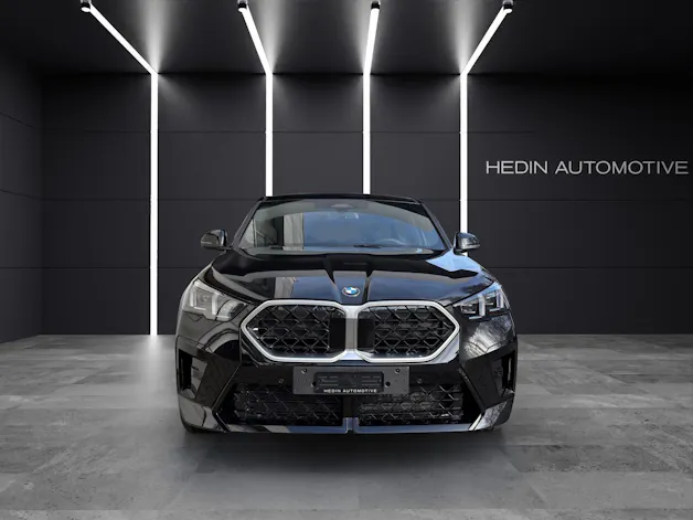 BMW X2 20d xDrive paddles
