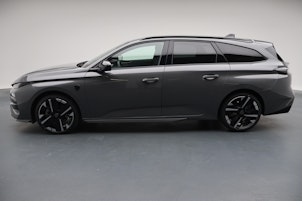 Vehicle image PEUGEOT 308 SW 1.2 Hybrid GT