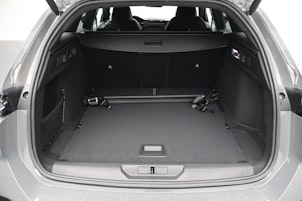 Vehicle image PEUGEOT 308 SW 1.2 Hybrid GT