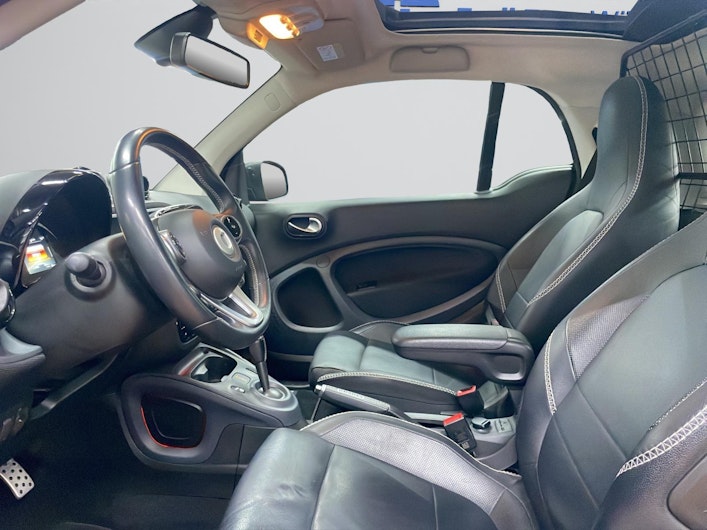 Vehicle image SMART FORTWO