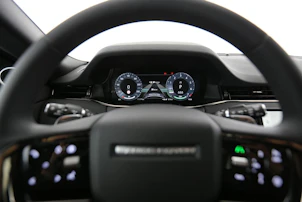 Fahrzeugbild LAND ROVER Range Rover Evoque 1.5 T 270e Dynamic SE