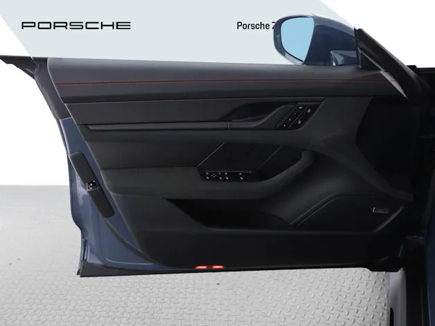 Porsche Taycan GTS Sport Turismo