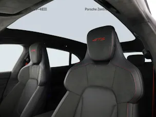Porsche Taycan GTS Sport Turismo